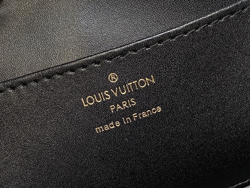 LV Capucines Bags